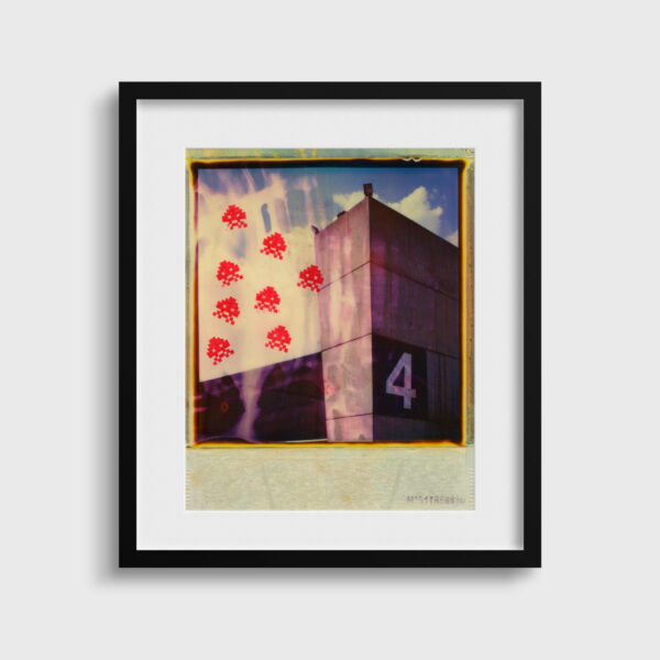 Invaders 4 Andre Robe Fine Art print One image for rever passe partout
